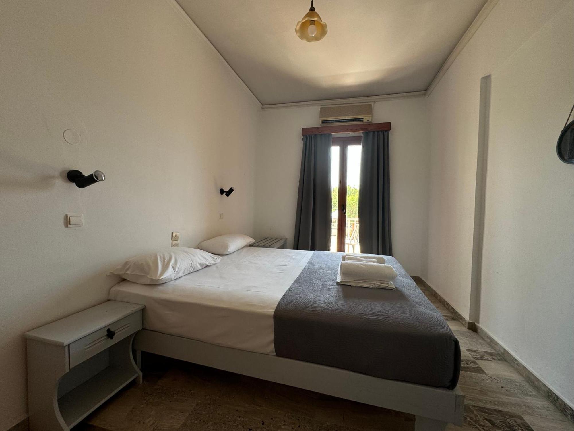 Zorbas Hotel Szúja Kültér fotó